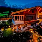 An Der Familienabfahrt Brixen im Thale